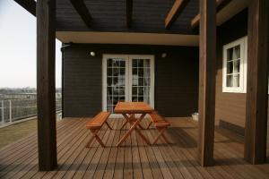 広々したウッドデッキ。